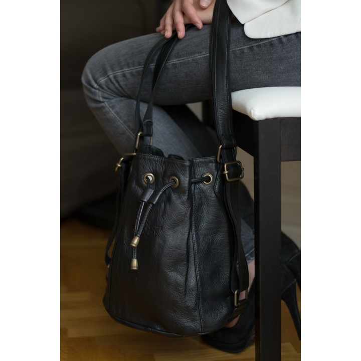 Charlotte PM - Cuir noir