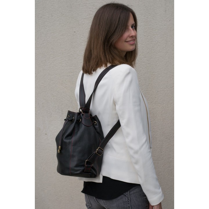 Alix Small - Black leather with red details