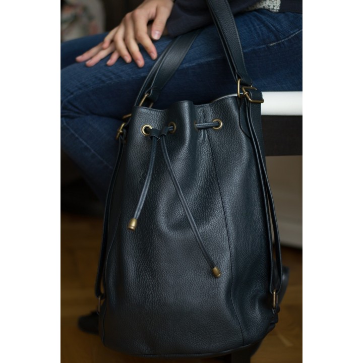 Victoire - Navy blue leather