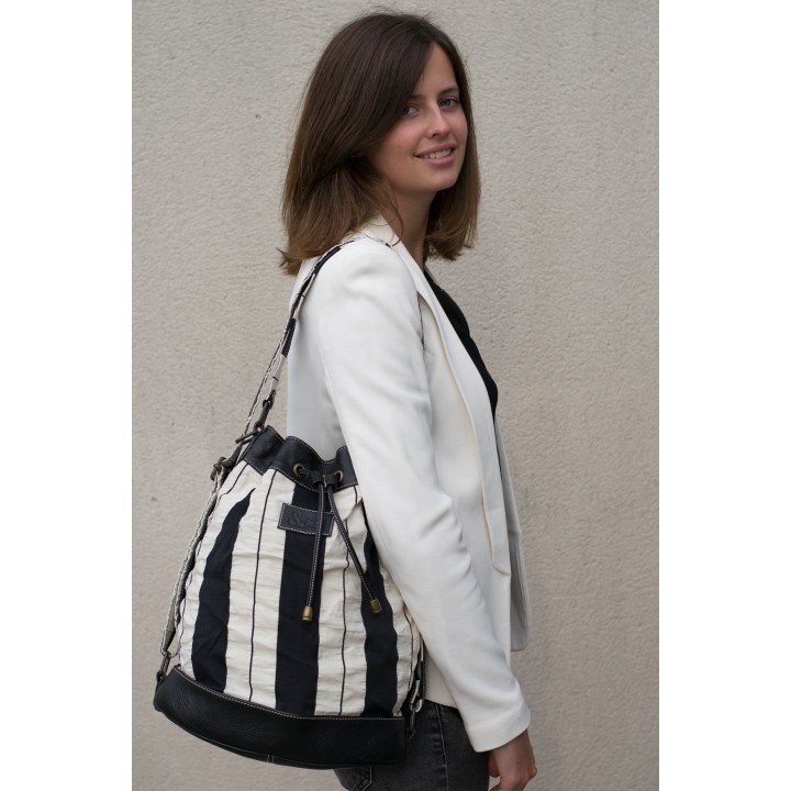 Flore - Cuir noir et tissu noir et blanc