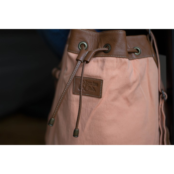 Valentine - Camel leather and pink fabric
